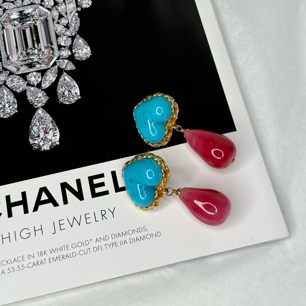 Chanel Gripoix Season 28 Candy Runway Earrings